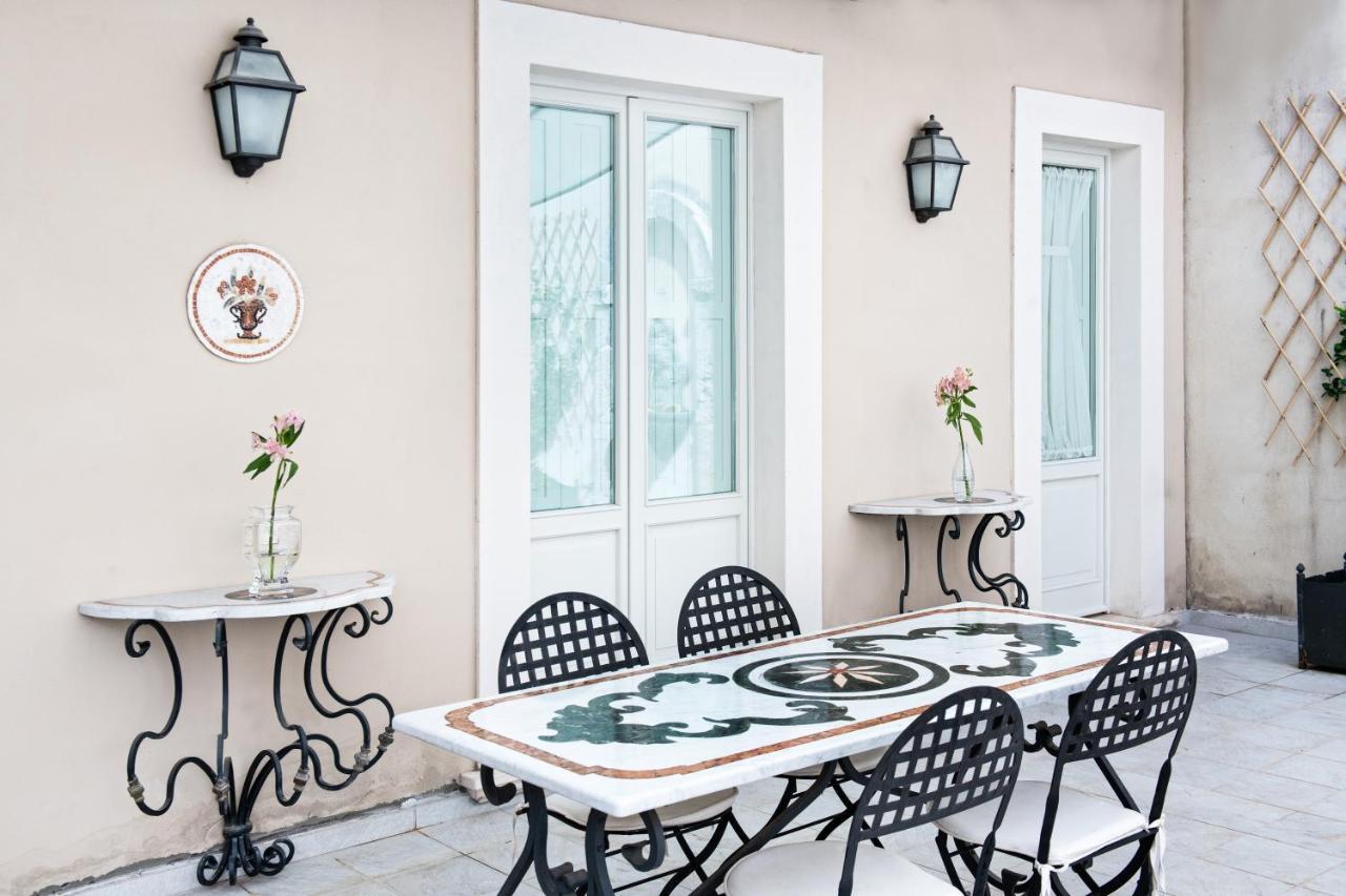 Dimora Fortebraccio Bed and Breakfast Λ' Άκουιλα Εξωτερικό φωτογραφία